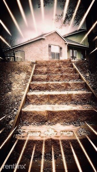 Building Photo - 828 Chambers Creek Cir