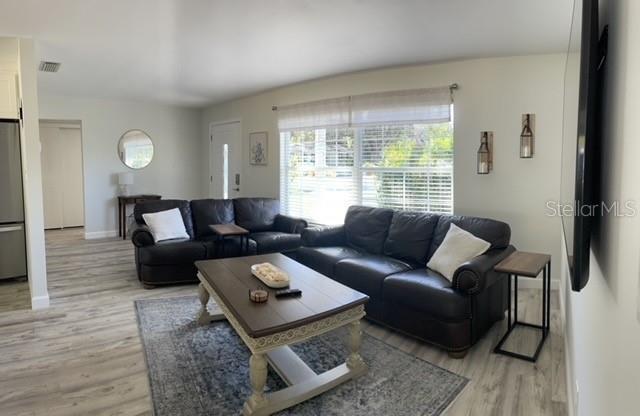 Building Photo - 1130 Sunnydale Dr