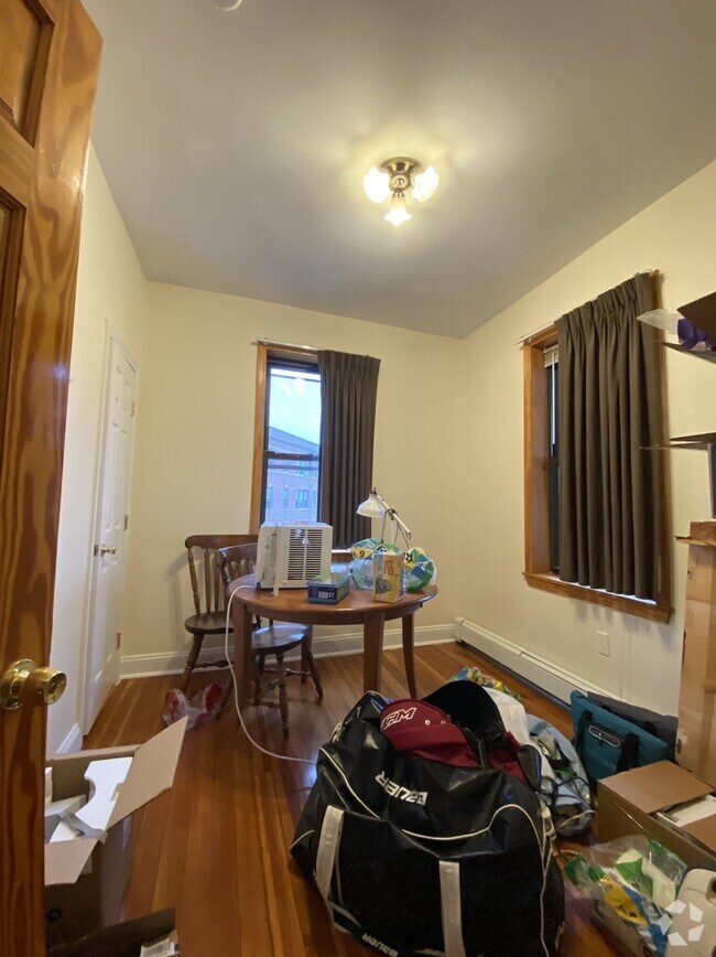 Building Photo - 44 Orkney Rd