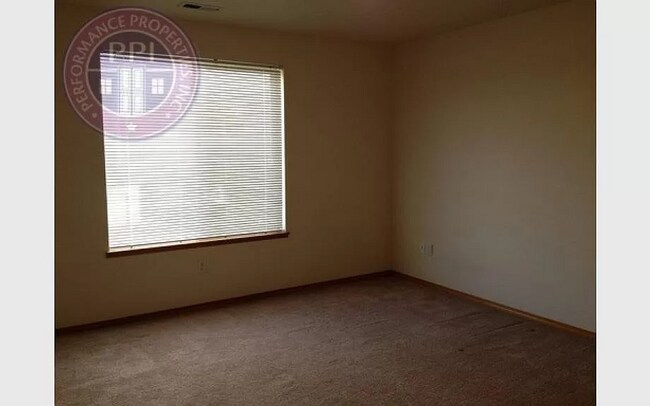 Foto del edificio - 3625 NE 157th Ave