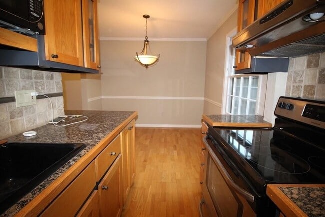 Building Photo - 59 Monet Ct NW