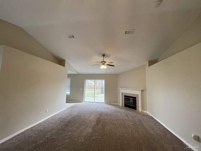 Building Photo - 2116 Coral Creek Dr