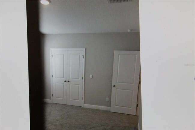 Building Photo - 2518 Warren Acrs Blvd