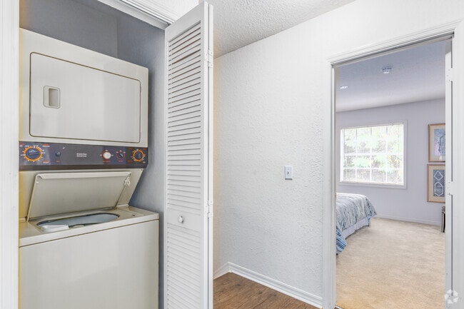 L-1A - 3 BR, 2.5 BA - 1,500SF - Carlton Arms of Ocala