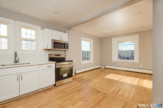 Foto del edificio - 121 Johnson St