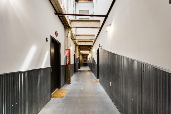 Foto del edificio - 19 Hilliard St SE
