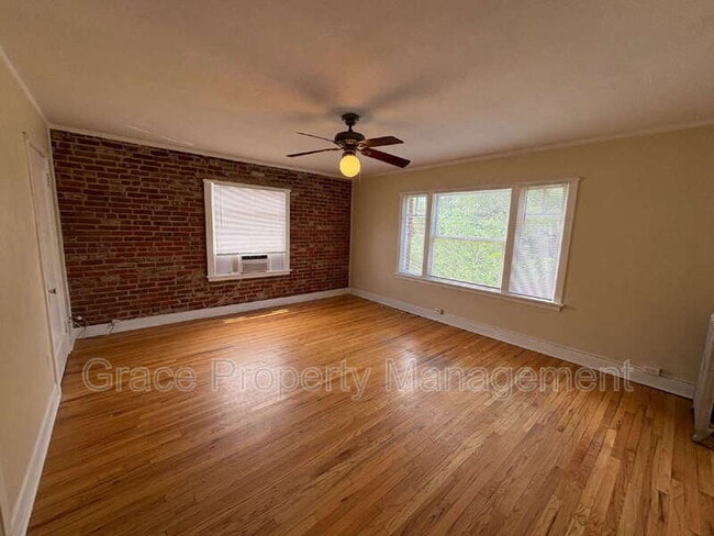 Building Photo - 1416 N Downing St