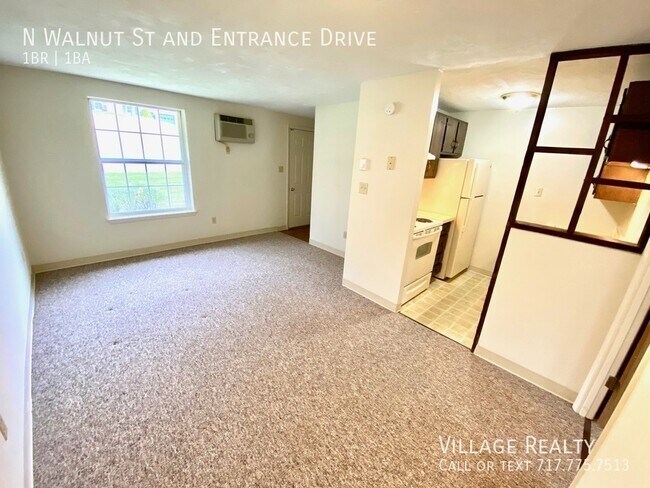 Foto del edificio - 320 N Walnut St