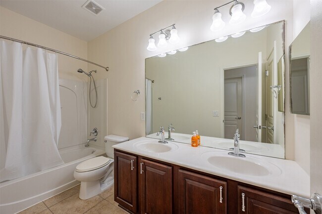 Foto del edificio - 19914 Sagebrush Cove