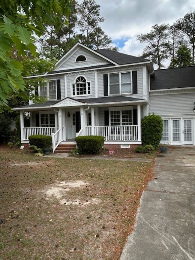 Building Photo - 113 Brook Hollow Dr