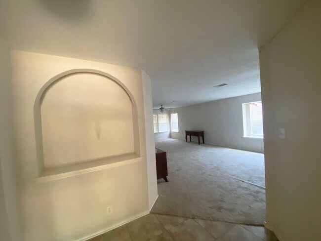 Building Photo - 5339 Stormy Breeze