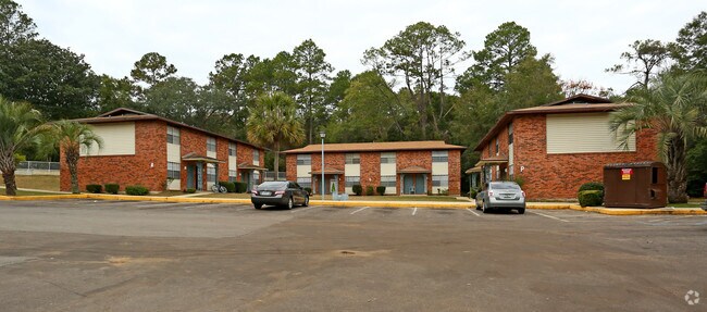 Foto del edificio - Rockbrook Garden Apartments
