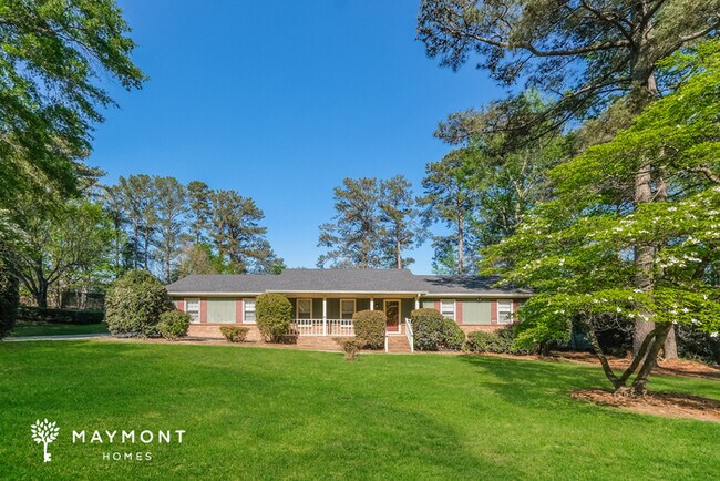 Building Photo - 2117 Chaparral Dr SW