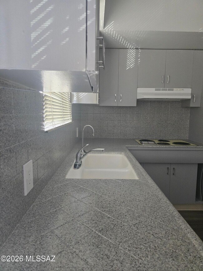 Foto del edificio - 3507 E 3rd St