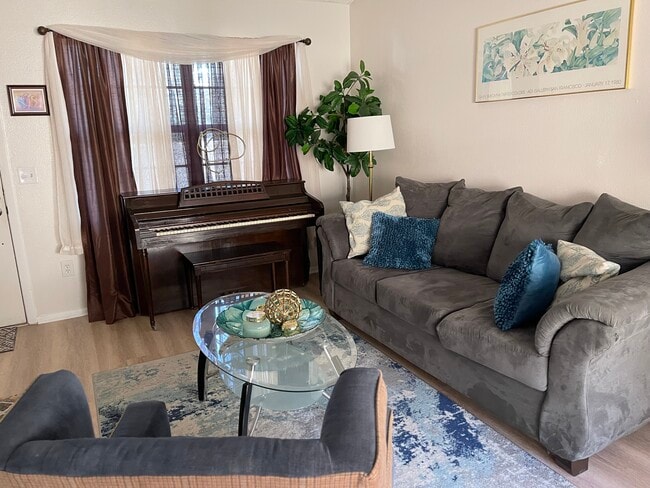 Foto del edificio - 64 Pine Track