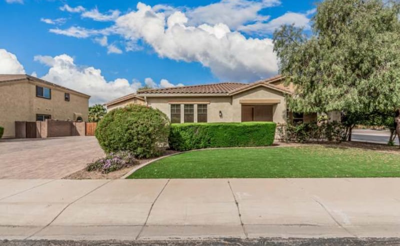 Primary Photo - 4318 N 180th Dr