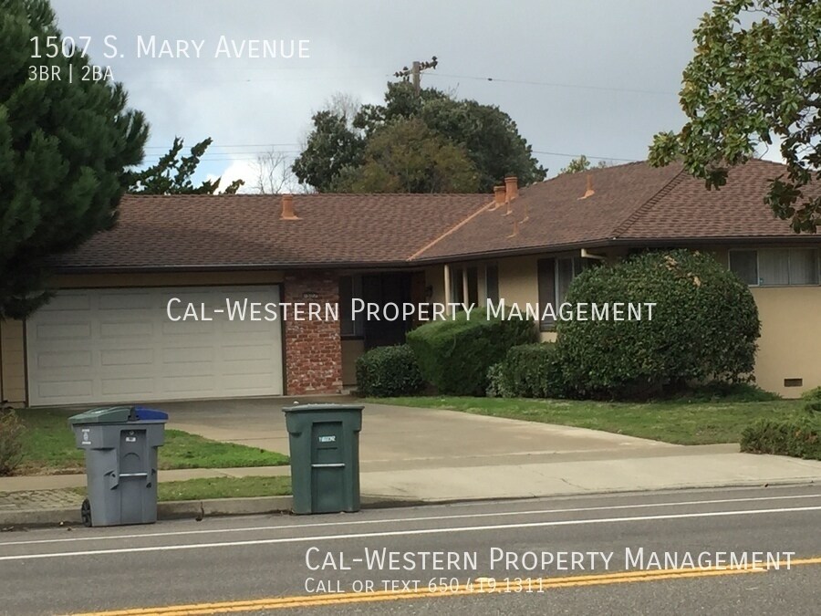Primary Photo - Nice 3 bed 2 bath House close to schools, ...