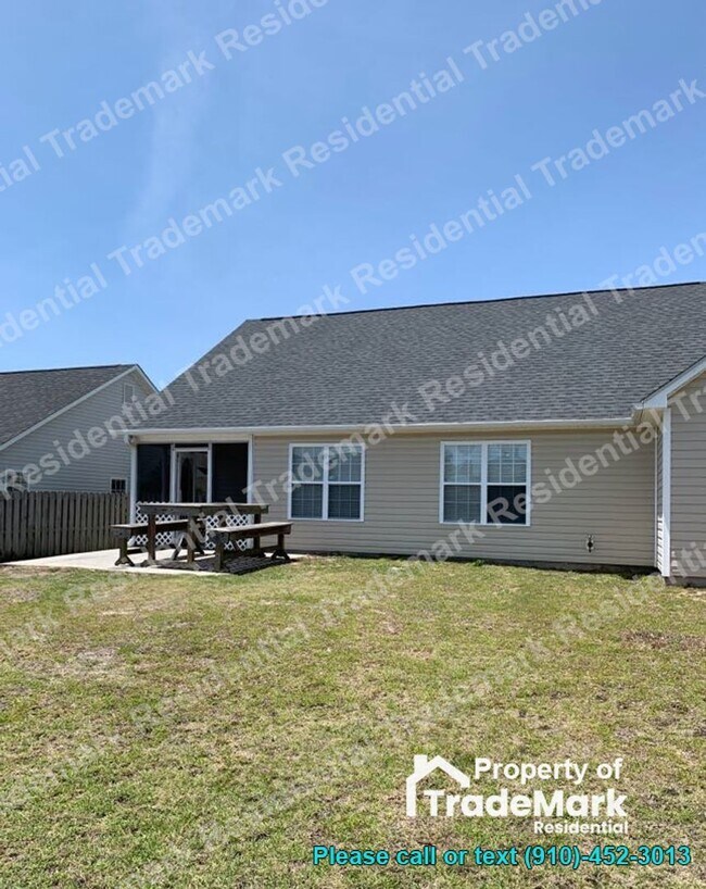 Building Photo - 3 Bedroom 2 Bath House in Kirkwood at Arro...