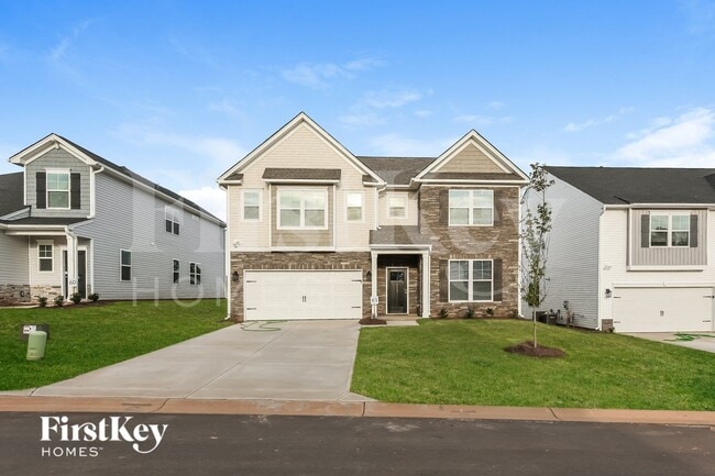 Building Photo - 513 Hillpark Ln