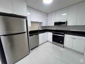 Building Photo - 1830 SW 81st Ave