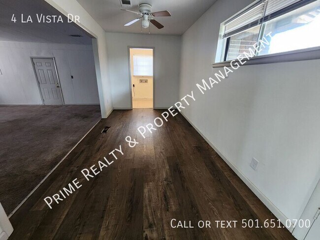 Building Photo - 4 La Vista Dr