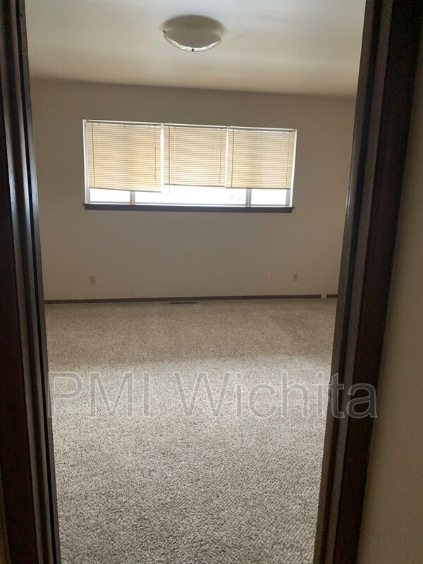 Foto del edificio - 6314 E Eilerts Ave