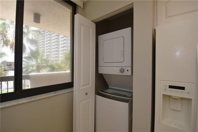 Foto del edificio - 510 N Ocean Blvd