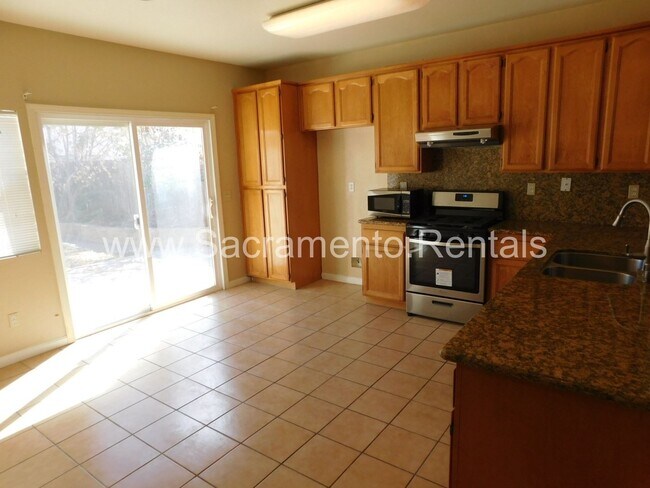 Building Photo - 4 br, 2 bath House - 10131 Schuler Ranch Road
