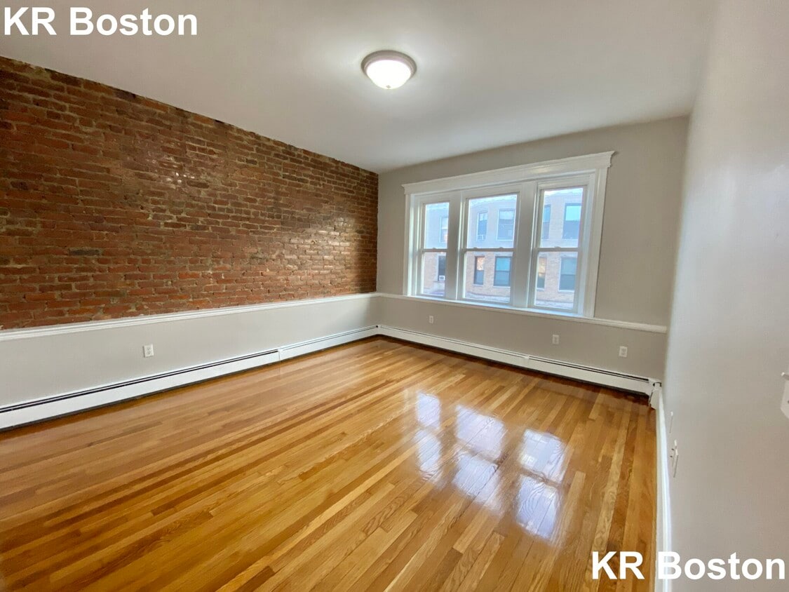 Primary Photo - 27 Orkney Rd