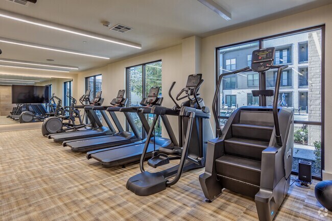 Interior Photo - Aura 3Twenty