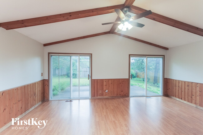 Foto del edificio - 2207 Wentworth Ct