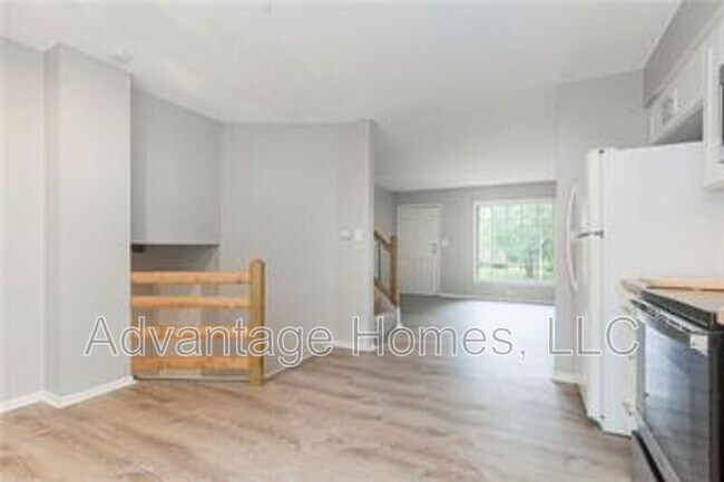 Foto del edificio - 1423 E Haven Ln