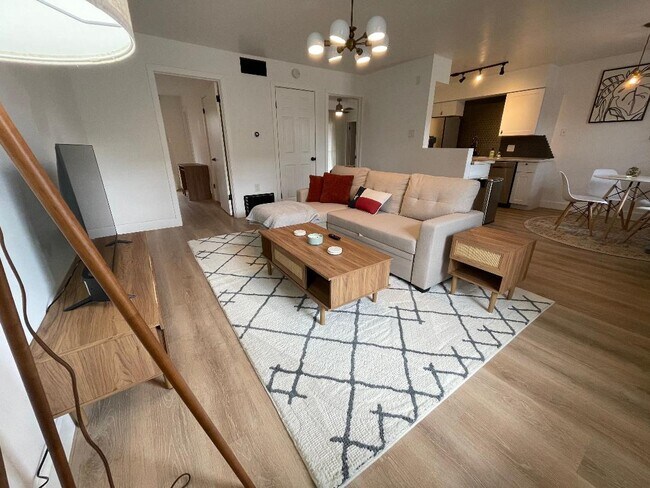 Foto del edificio - 1325 Bagby Ave