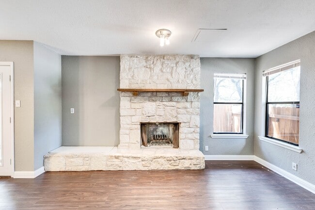 Building Photo - 8418 Fathom Cir