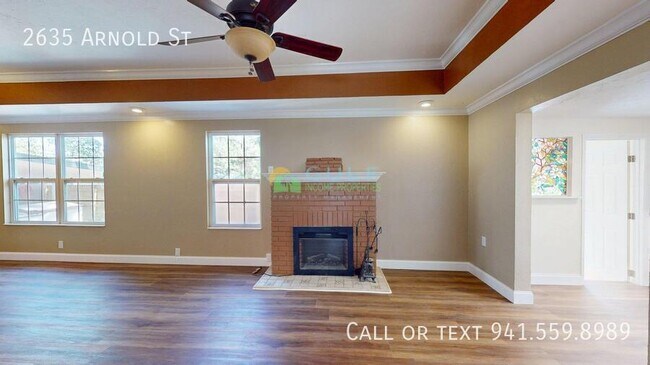 Building Photo - 2635 Arnold St