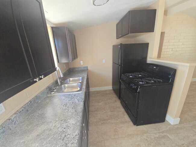 Foto del edificio - 2b1bth condo