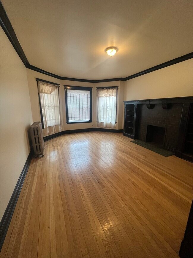 Foto del edificio - 6112 S St Lawrence Ave