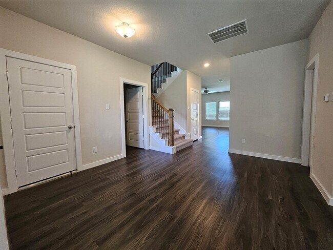 Foto del edificio - 22039 Juniper Crossing Dr
