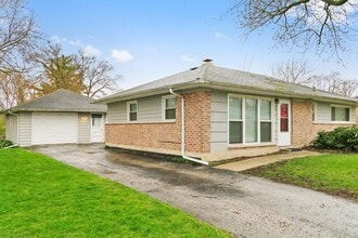 Building Photo - 129 Nauvoo St