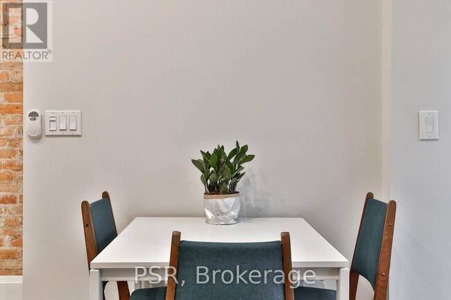 Photo du bâtiment - 264 Dovercourt Rd