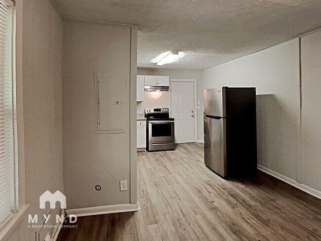 Foto del edificio - 956 Boca Raton Dr