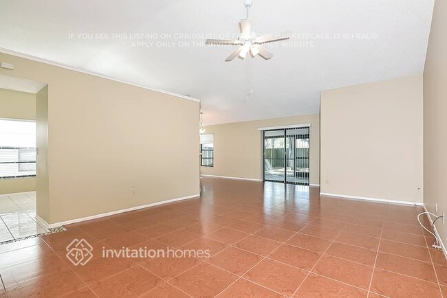 Foto del edificio - 11003 Kenbrook Dr