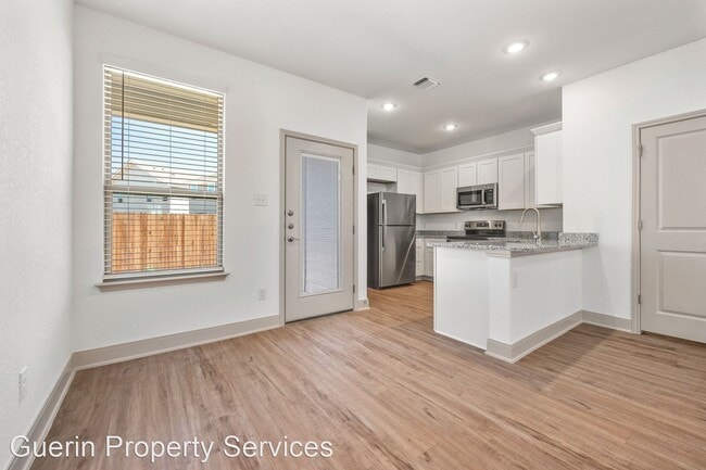 Building Photo - 3 br, 2.5 bath House - 7518 Gramercy Way U...