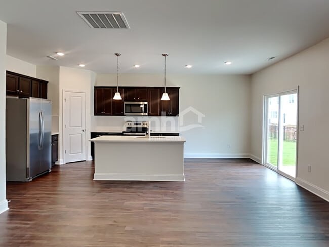 Building Photo - 5223 Valor Drive