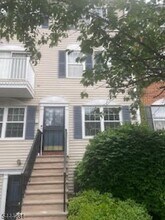 Building Photo - 92 Callahan Ct