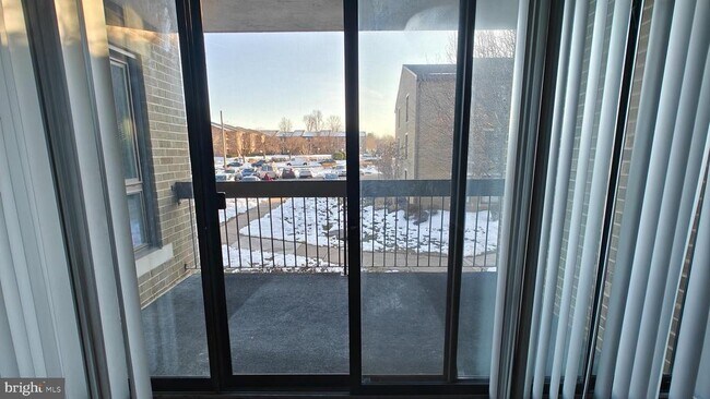 Foto del edificio - 561 Florida Ave