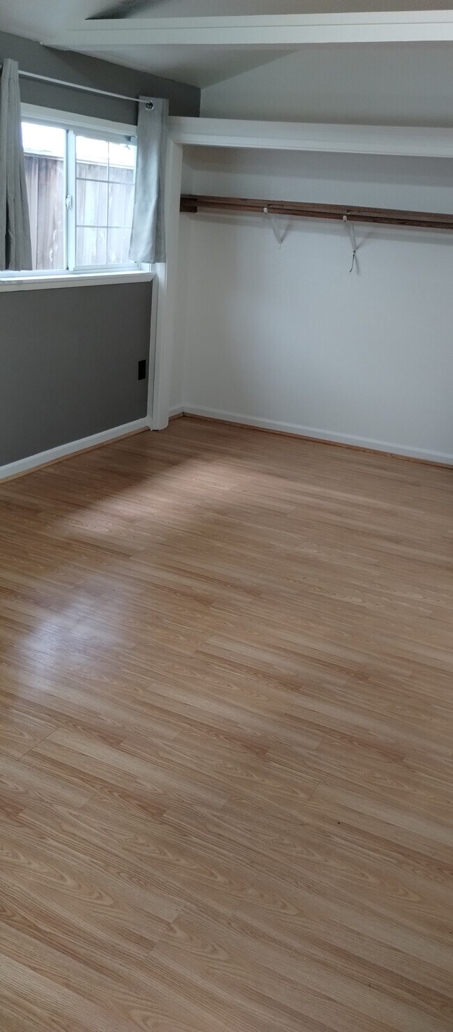 Foto del edificio - 2298 Ashby Ave