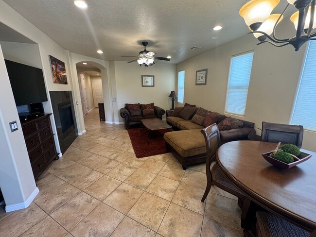Building Photo - FRESH AIR and VIEWS!! Furnished home on th...