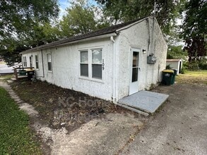 Building Photo - 109 W Hale St