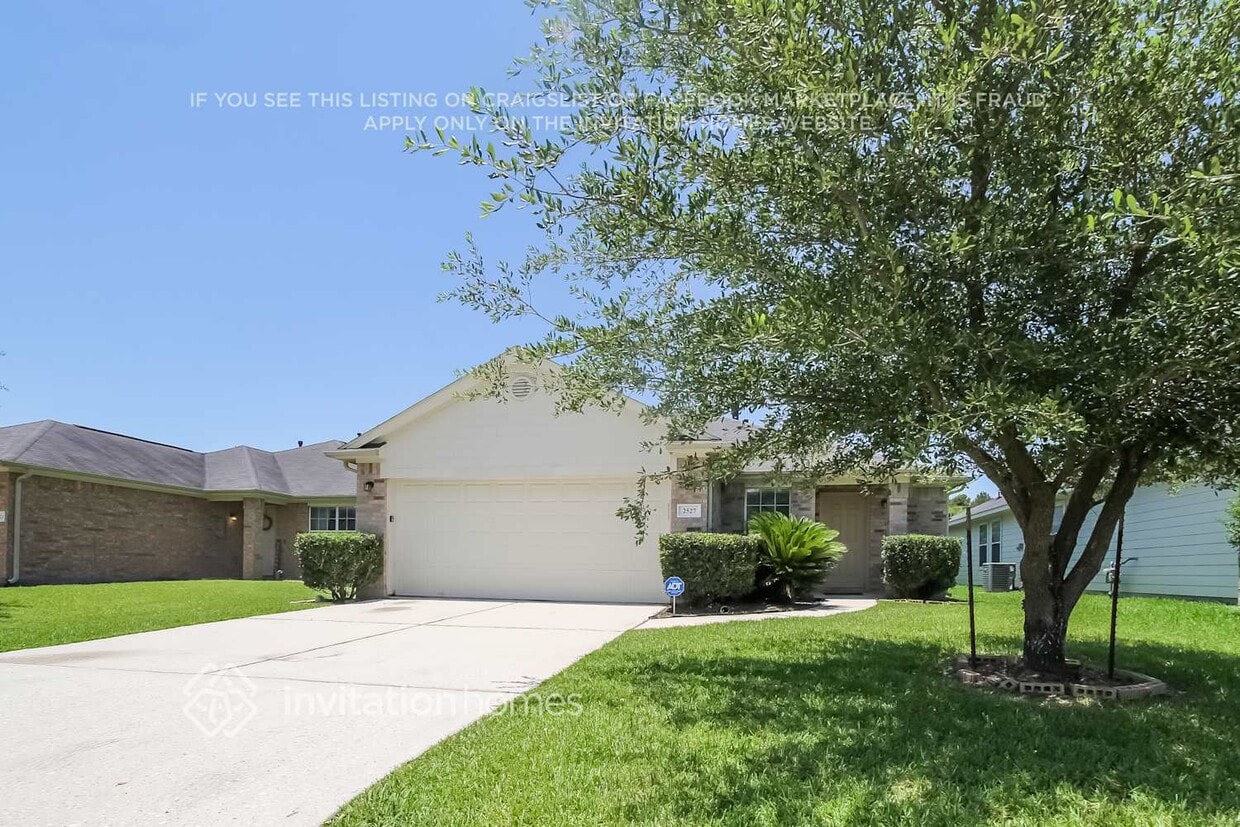 Primary Photo - 2527 Shearwater Bend Dr